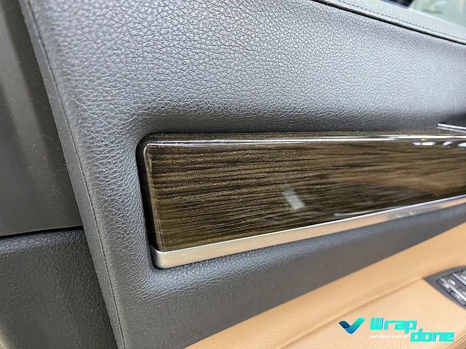 BMW 7 Seriesのカーラッピング事例｜費用目安・仕上がり 施工写真 3-1