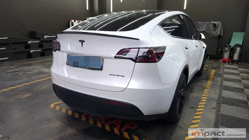 Tesla Model Y ppf - Tesla Model Y PPF Review: Headlight Protection & Style photo 4