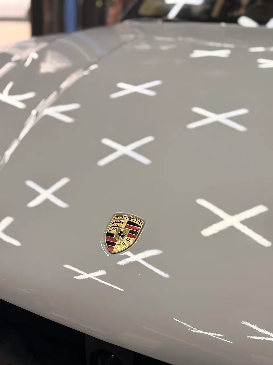 Porsche Macanのカーラッピング事例 施工写真 1-2