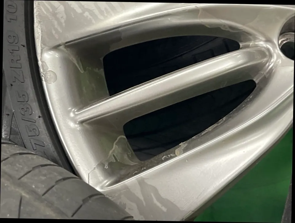 Chevrolet Silverado Wheel Repair: Curb Rash Cost Guide
