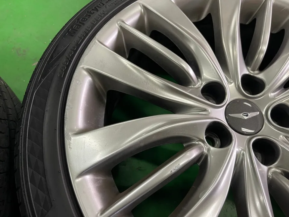 Genesis G80 wheel repair - Genesis G80 Wheel Refinishing Review — Hyperblack 3-Stage Coating photo 4