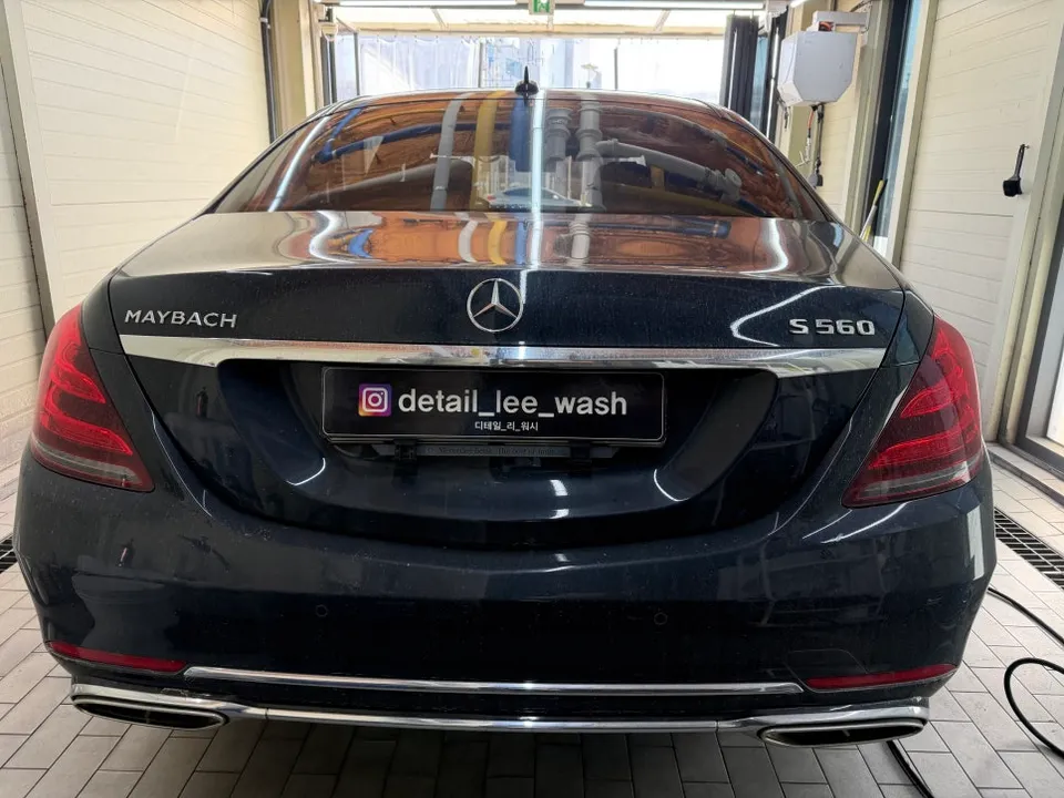 Mercedes-Benz Maybachのガラスコーティング事例｜費用目安・仕上がり 施工写真 1-3