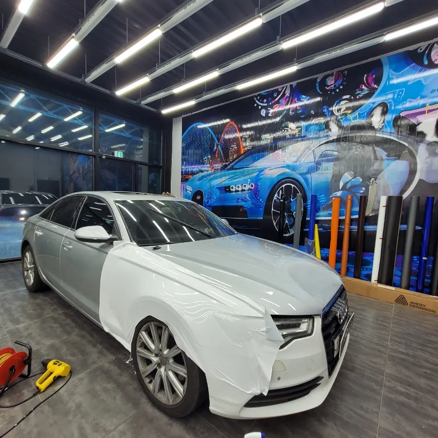 Audi A6 vinyl wrap - Audi A6 Vinyl Wrap Review: Gloss White Color Change photo 4