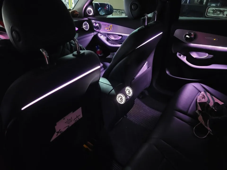 Mercedes-Benz GLC ambient lighting - Mercedes-Benz GLC Ambient Lighting Review — Enhanced Interior Moo photo 7