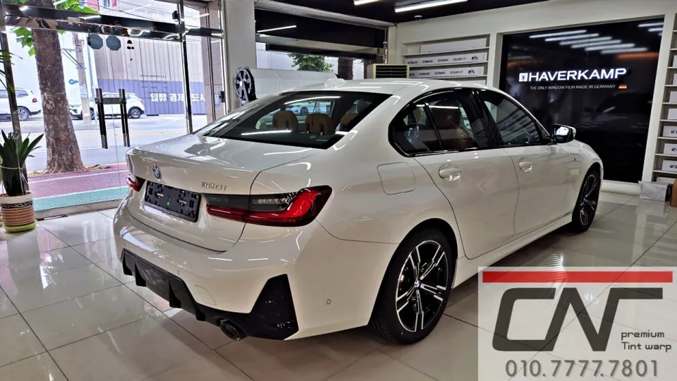 BMW 3 Seriesのカーフィルム施工事例|費用目安・仕上がり 施工写真 2-1
