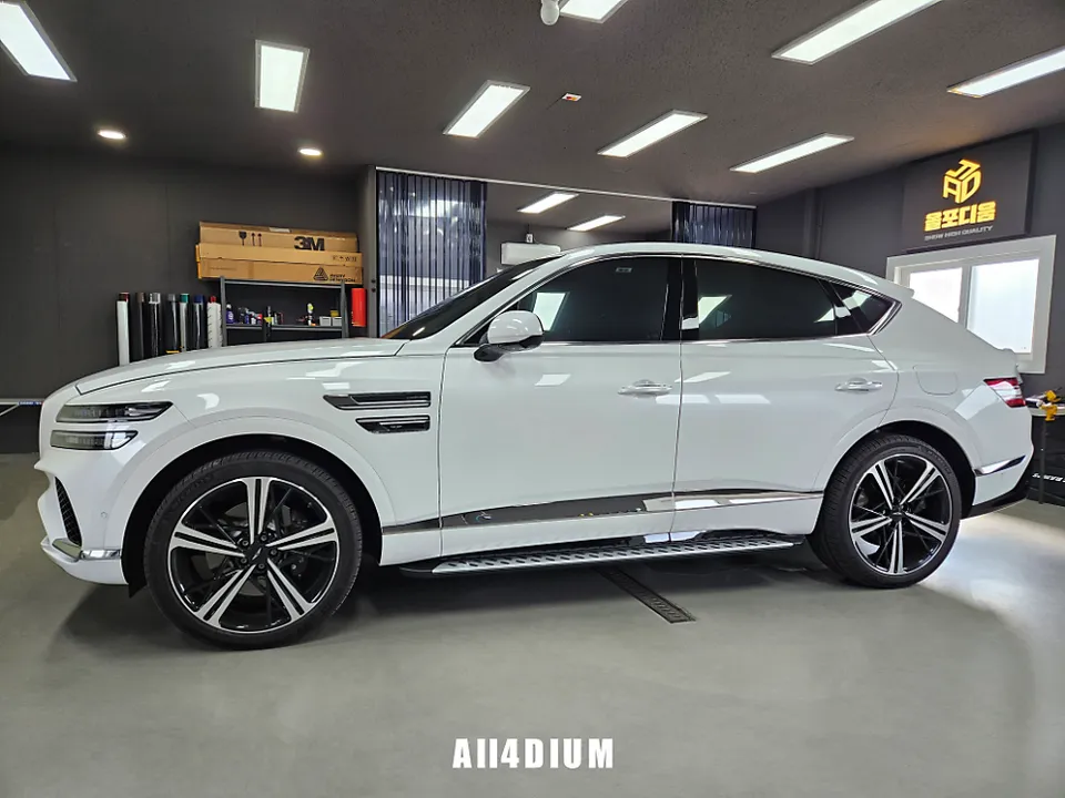 Genesis GV80 vinyl wrap - Genesis GV80 Vinyl Wrap & PPF Review: Premium Protection & Style photo 3