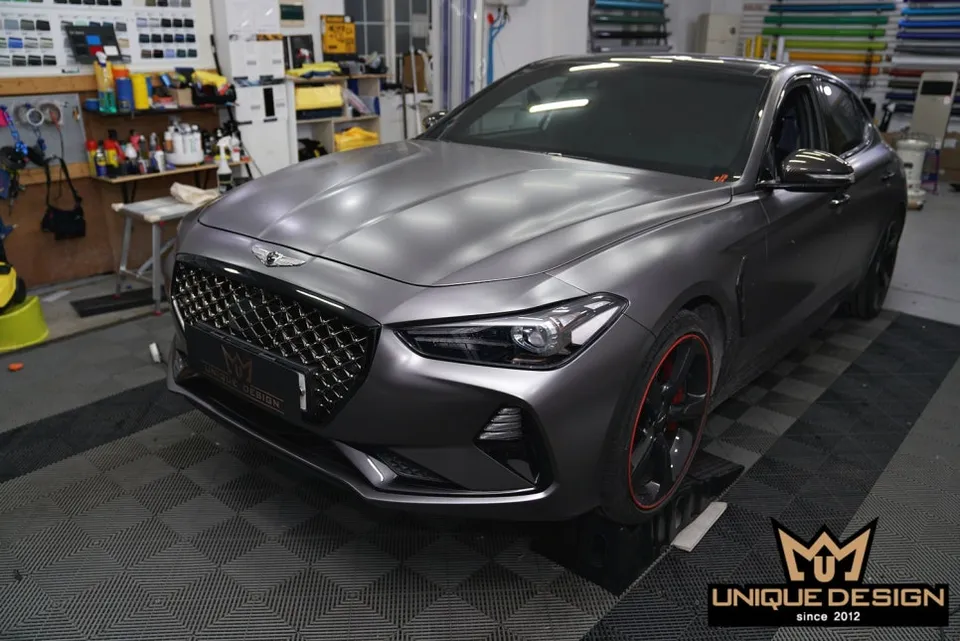 Genesis G70のガラスコーティング事例|費用目安・仕上がり 施工写真 1-3