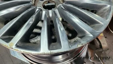 Kia K900 wheel repair - Kia K900 Wheel Repair & Refinishing Review — Powder Coating Results photo 4