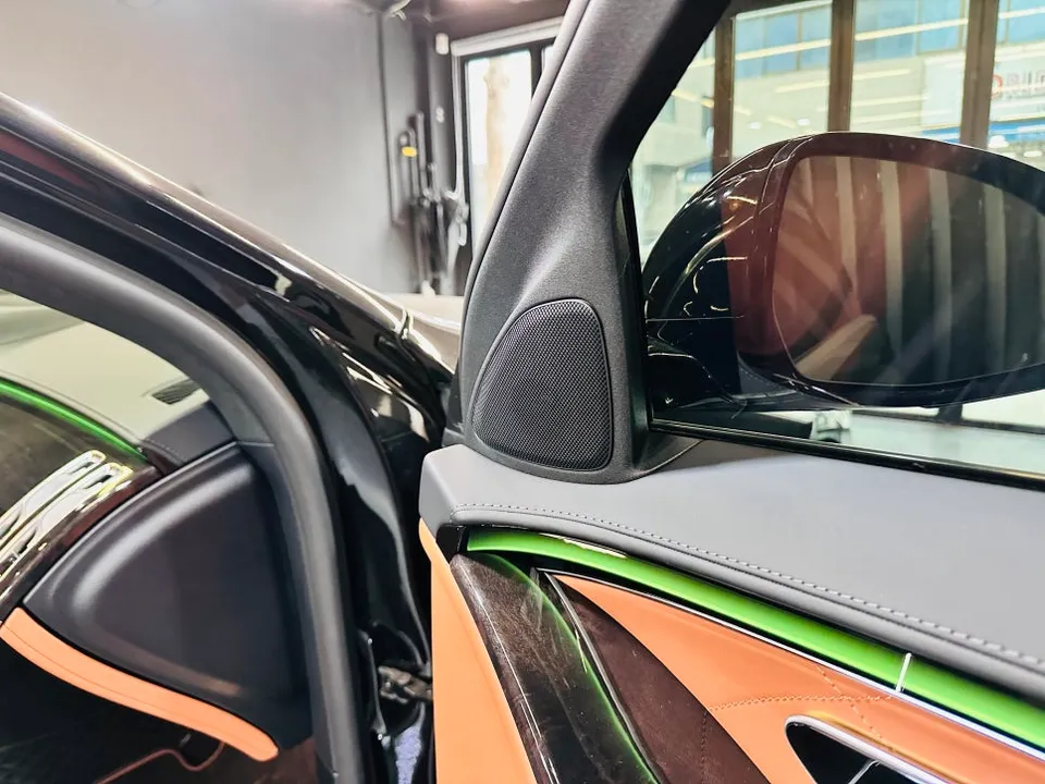Mercedes-Benz S-Class car audio - Mercedes-Benz S-Class Car Audio Installation Review — Cost photo 4