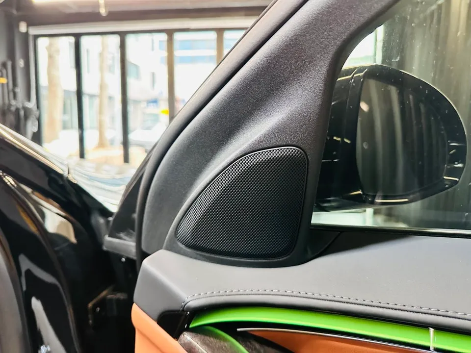 Mercedes-Benz S-Class car audio - Mercedes-Benz S-Class Car Audio Installation Review — Cost photo 5