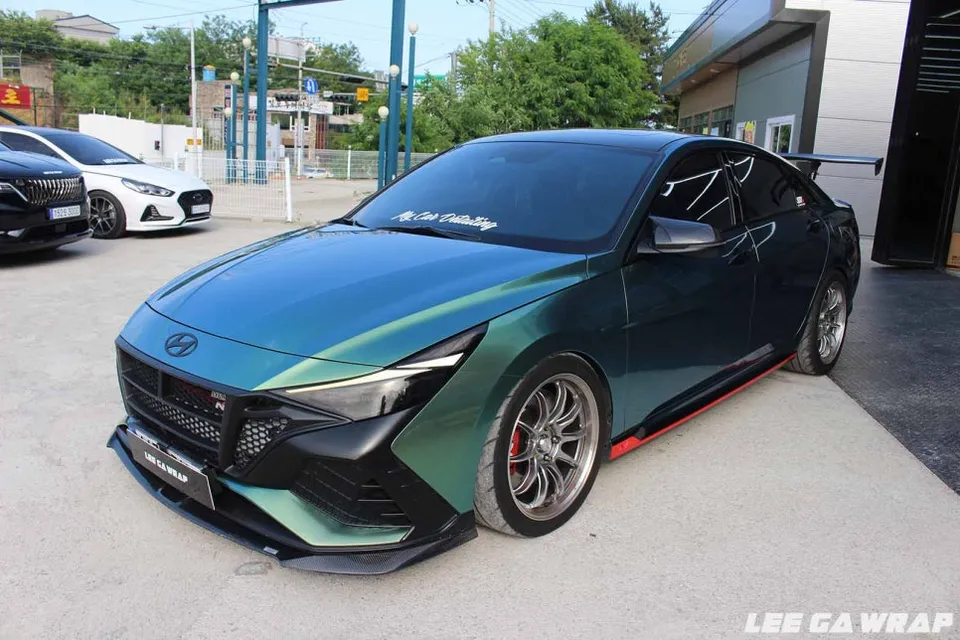 Hyundai Elantra Nのカーラッピング事例｜費用目安・仕上がり 施工写真 2-1