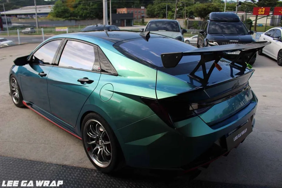 Hyundai Elantra Nのカーラッピング事例｜費用目安・仕上がり 施工写真 2-2