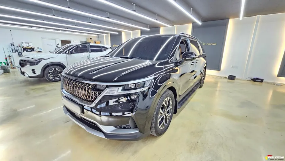 Kia Carnival Ambient Lighting Review — Luxurious Indirect LED Moo photo 2