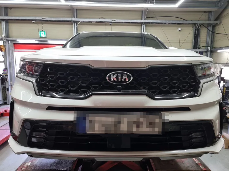 Kia Sorentoのホイールリペア・塗装事例 写真
