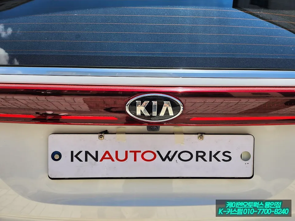 Kia Carnival KA4 ambient lighting - Kia Carnival KA4 Ambient Lighting Review: Cost & Results photo 4