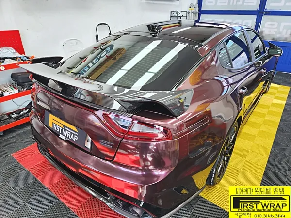 Kia Stinger vinyl wrap - Kia Stinger Vinyl Wrap Review: Matte Black Cost & Results photo 5