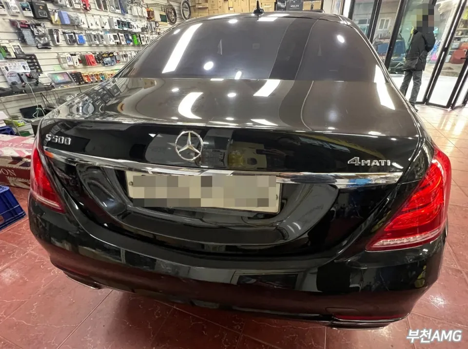 Mercedes-Benz S-Class W222 oem options - Mercedes-Benz S-Class W222 OEM Options Review photo 3