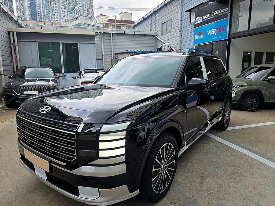 Hyundai Palisadeのカーフィルム施工事例｜費用目安・仕上がり 施工写真 1-3
