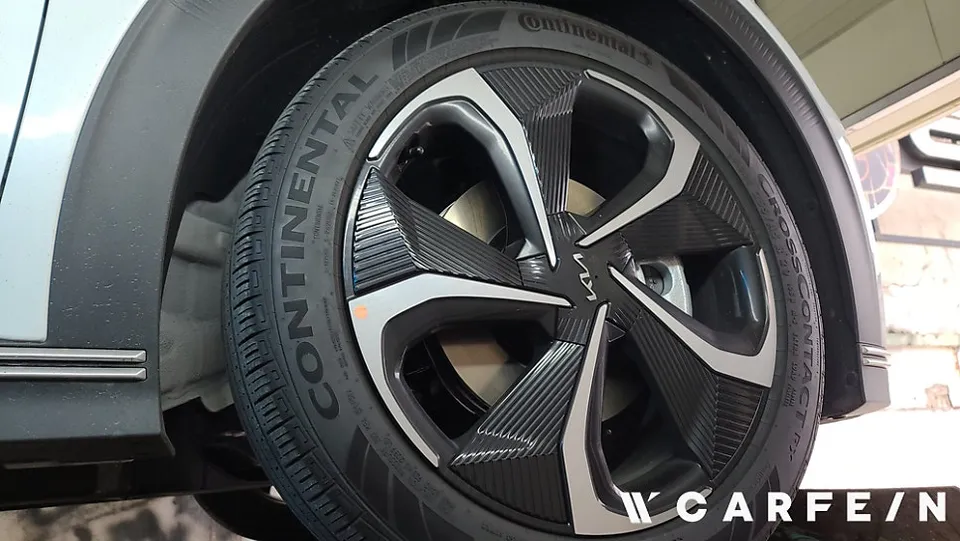 Kia EV6 soundproofing - Kia EV6 Soundproofing Review: Road Noise Reduction photo 4