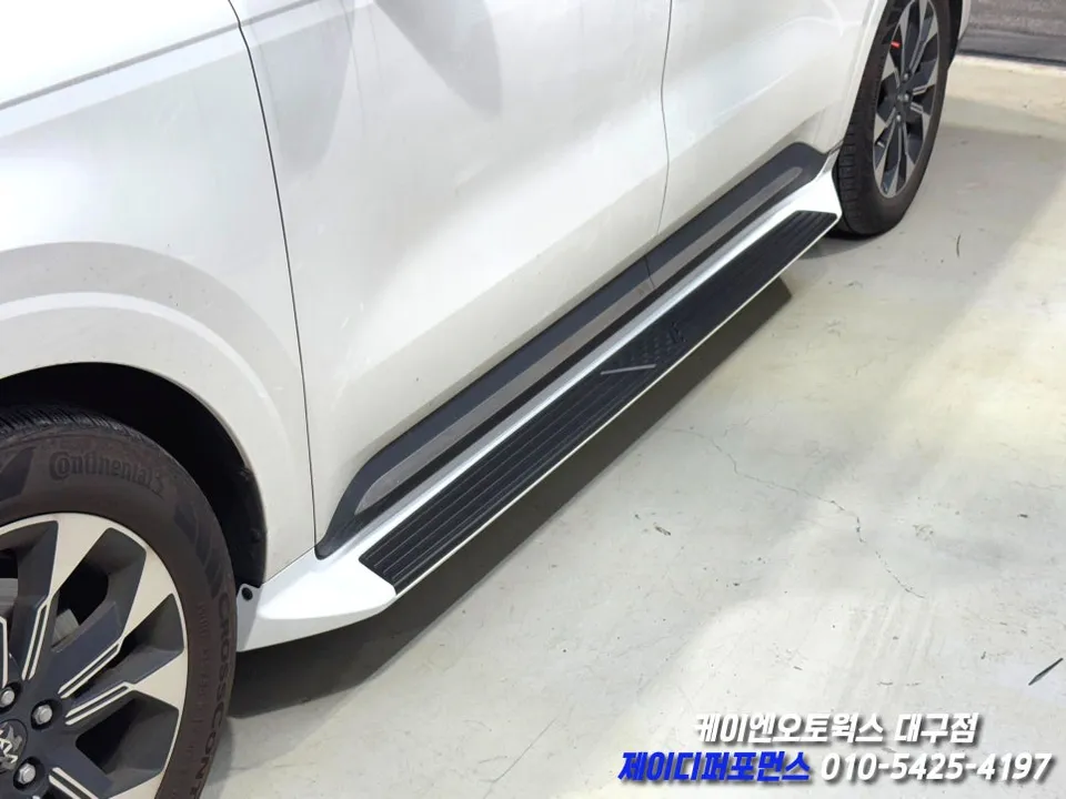 Kia Carnival KA4 body kit - Kia Carnival KA4 Body Kit Review — Enhanced Convenience & Style photo 4