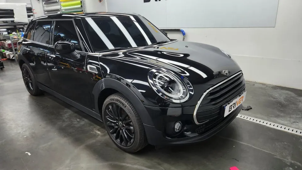 MINI ClubmanのブラックPPF施工事例｜費用目安・仕上がり 施工写真 1-3