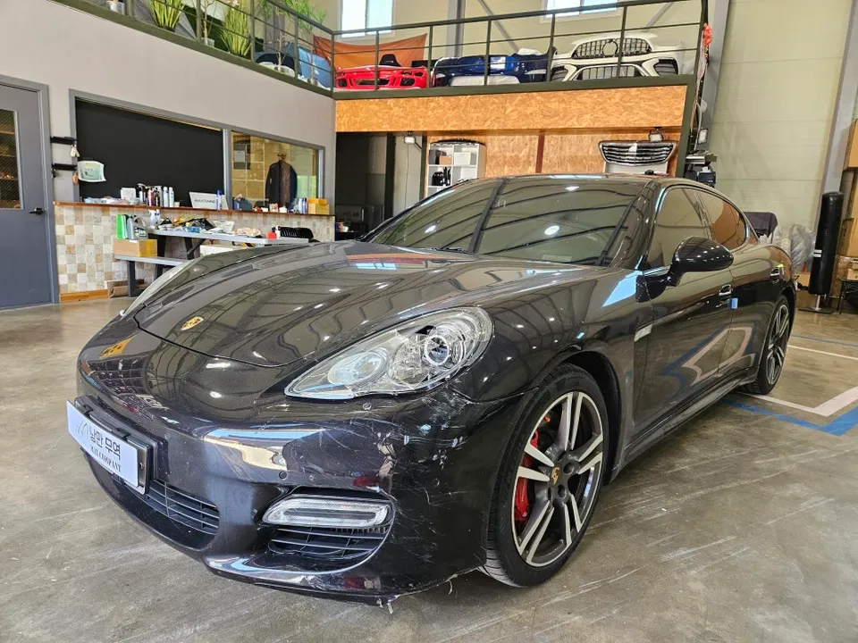 Porsche Panamera 970 body kit - Porsche Panamera 970 Body Kit Installation Review — Cost photo 4