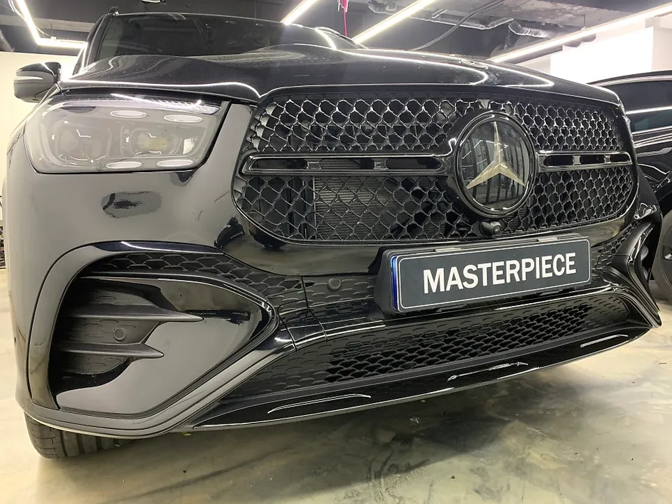 Mercedes-Benz GLE 450 vinyl wrap - Mercedes-Benz GLE 450 Vinyl Wrap Review: Blackout & Wheel Refinis photo 4