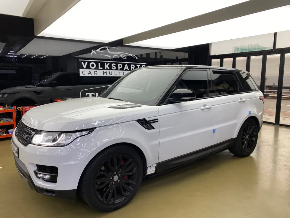 Land Rover Range Rover Sport interior customization review