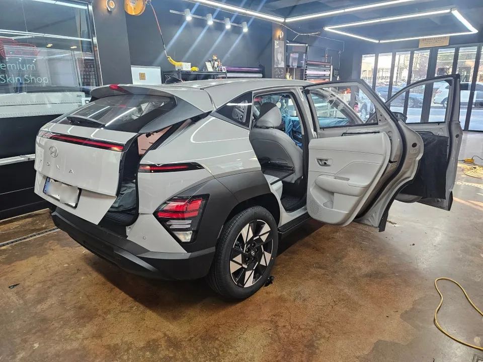 Hyundai Konaのカーフィルム施工事例｜費用目安・仕上がり 施工写真 2-2