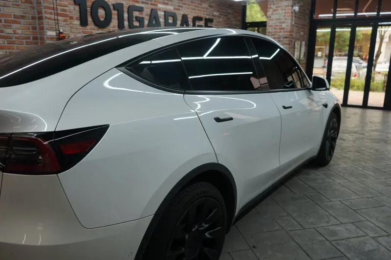 TeslaのPPF施工事例 施工写真 1-2