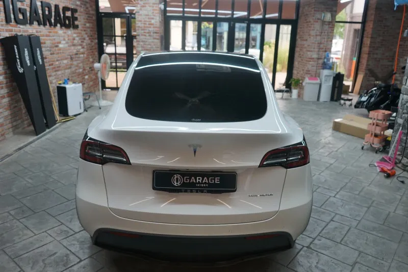 TeslaのPPF施工事例 施工写真 4-2