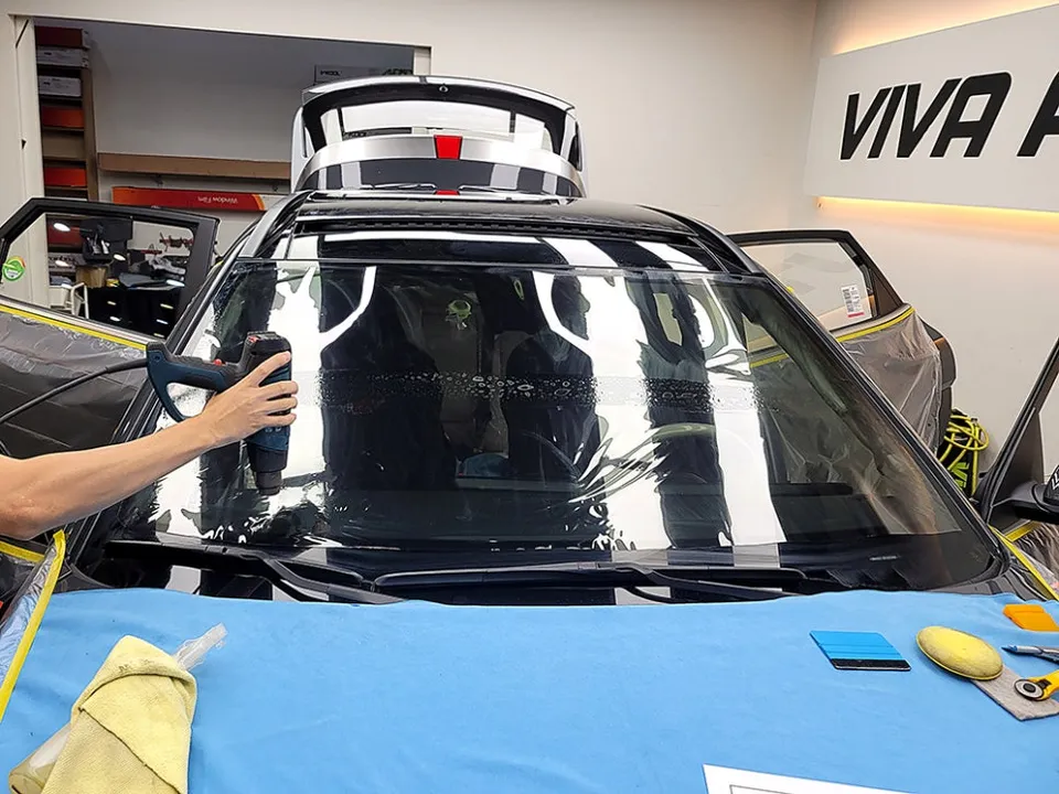 Hyundai Konaのカーフィルム施工事例｜費用目安・仕上がり 施工写真 1-3
