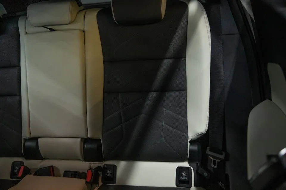 BMW X2 Heated Seats Review — Instant Warmth, OEM Look photo 4