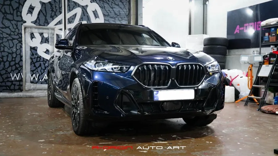 BMW X6 グリルPPF施工事例|高級感あるブラック化 施工写真 2-2