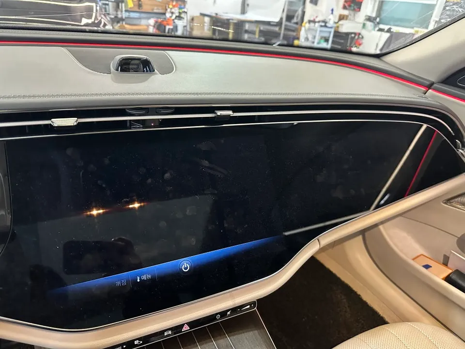 メルセデス・ベンツ Eクラス W213 PPF施工事例 施工写真 3-1
