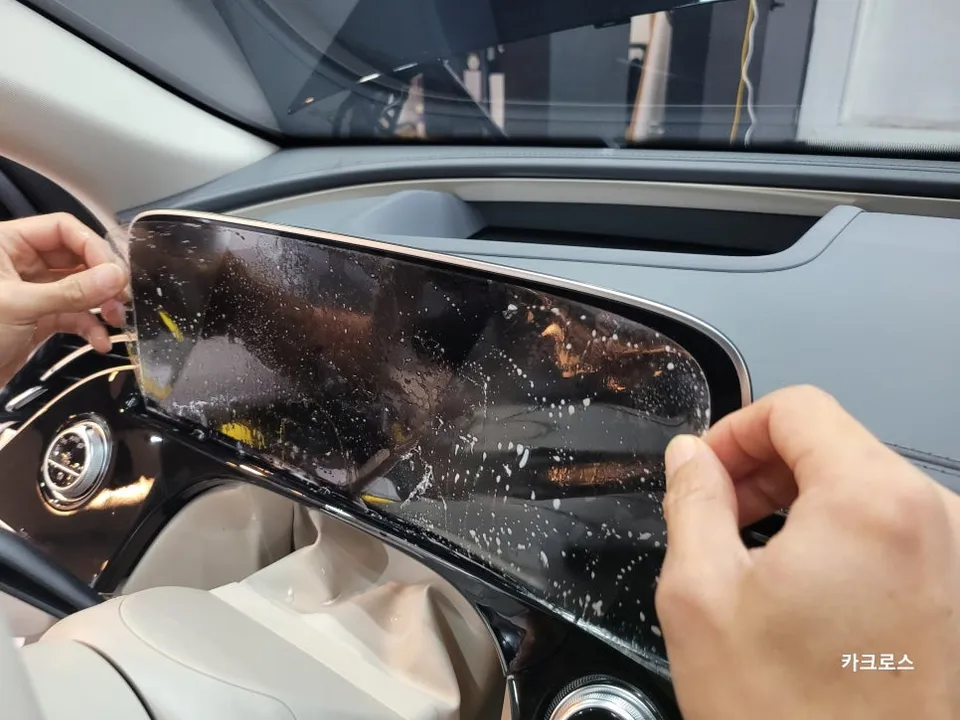 メルセデス・ベンツ Eクラス W213 PPF施工事例 施工写真 3-2