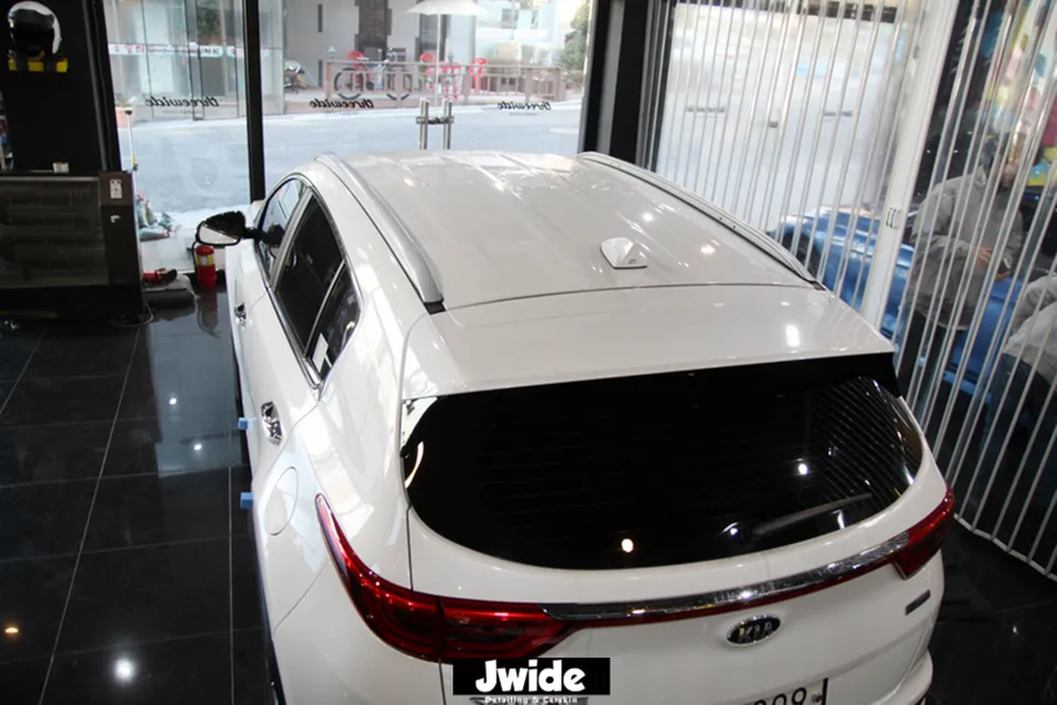 Kia Sportage PPF施工事例｜ルーフトップ・サイドミラー 施工写真 1-1