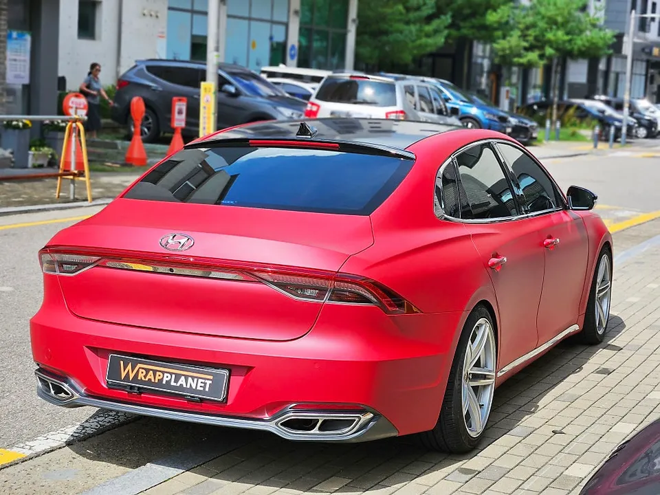 Hyundai Grandeur IGのカーラッピング事例 施工写真 1-3