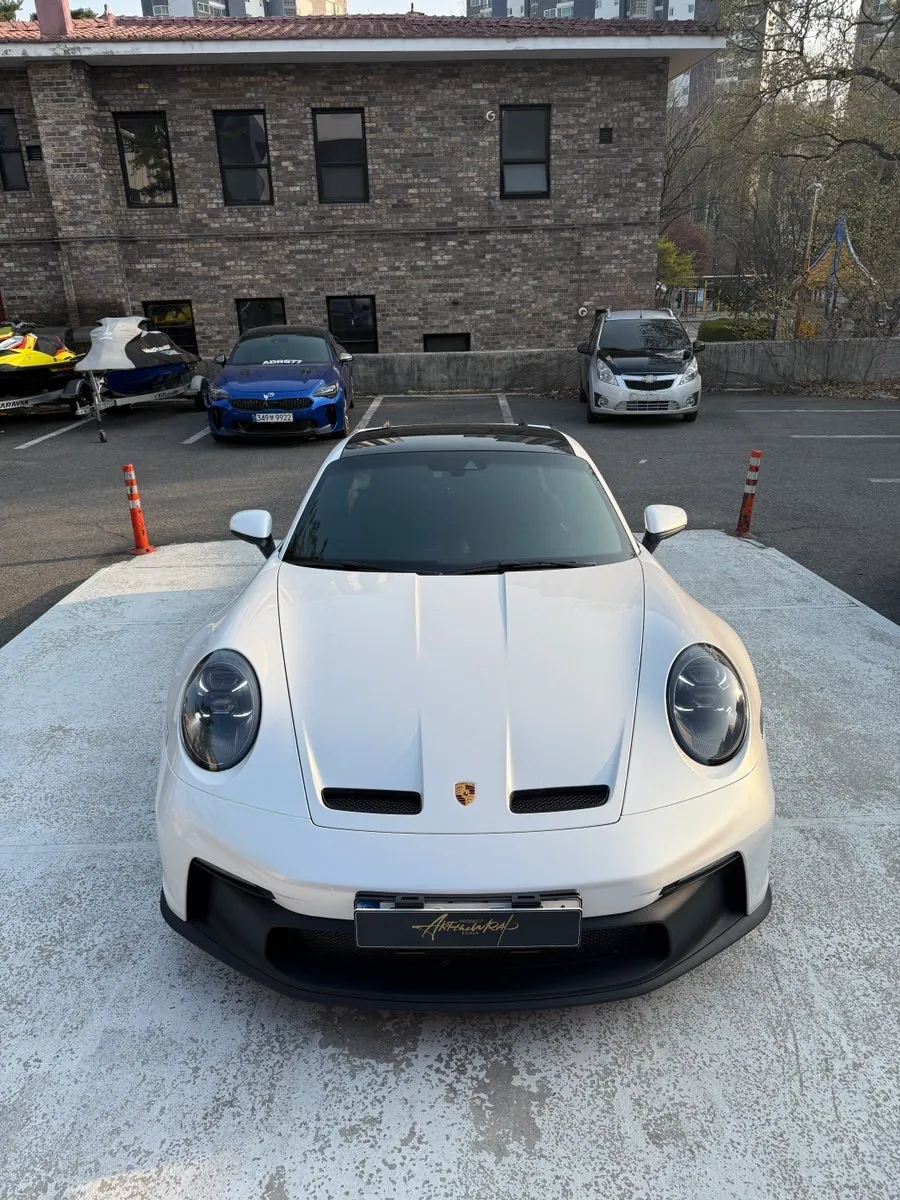 ポルシェ911のカーラッピング事例｜費用目安・仕上がり 施工写真 1-3