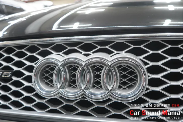 Audi A5のカーオーディオ施工事例 写真