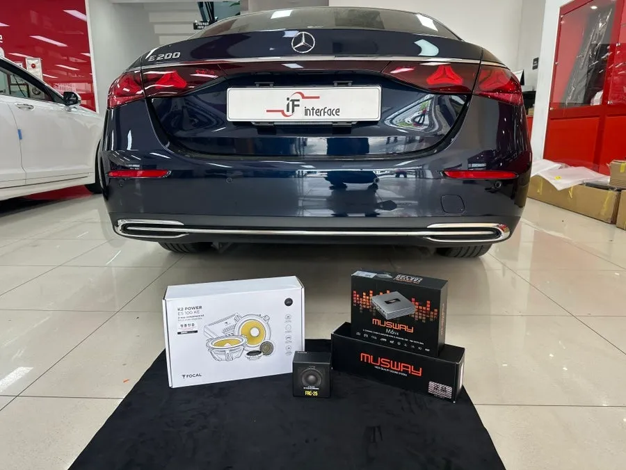Mercedes-Benz E-Class W214 car audio review