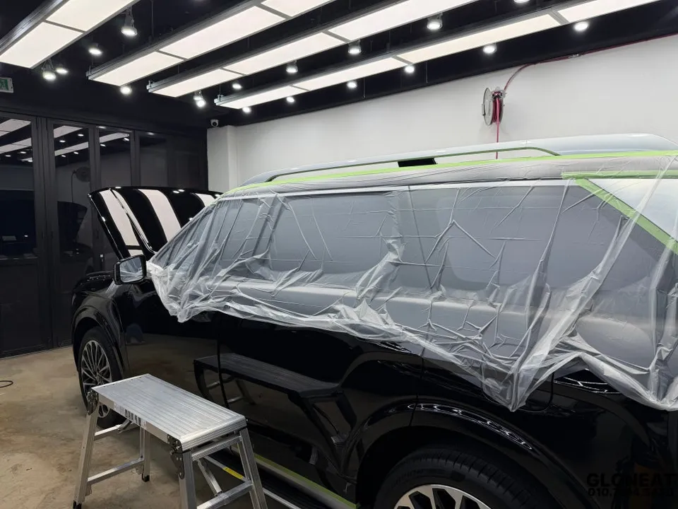 Hyundai Palisade LX3のカーラッピング事例 施工写真 2-2