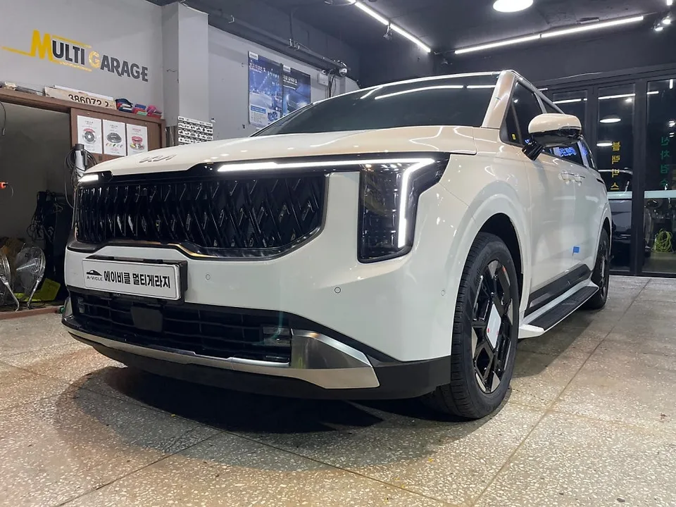 Kia Carnival KA4 body kit - Kia Carnival KA4 Body Kit Review — Enhanced Comfort & Style photo 5