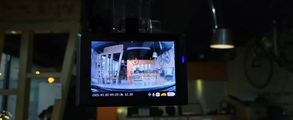 Chevrolet Trax dash cam - Chevrolet Trax Dash Cam Installation Review: Under $40 photo 4