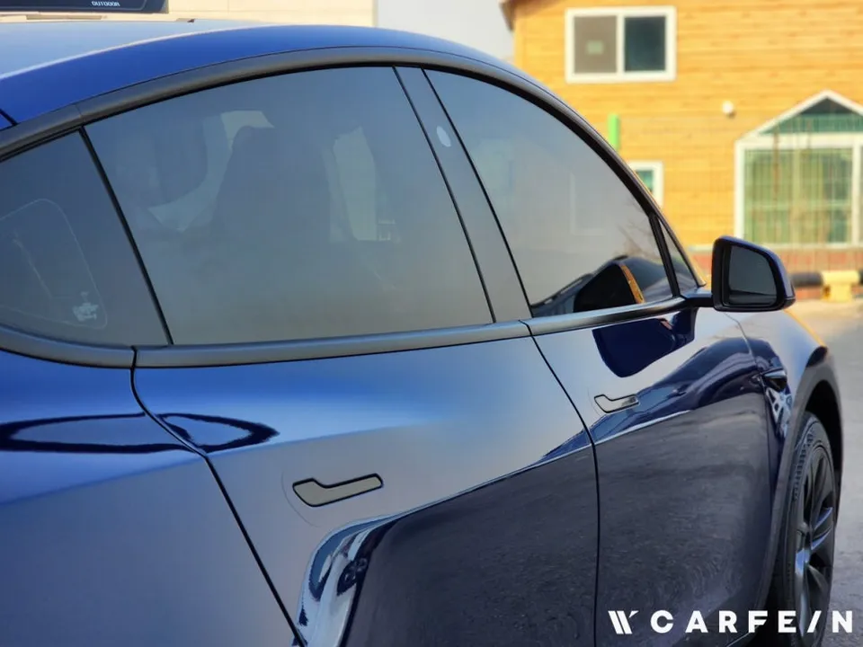 Tesla Model Yのカーフィルム施工事例|費用目安・仕上がり 施工写真 3-1