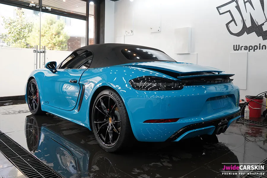 ポルシェ 718 ボクスター GTS カーラッピング事例｜費用目安・仕上がり 施工写真 3-1