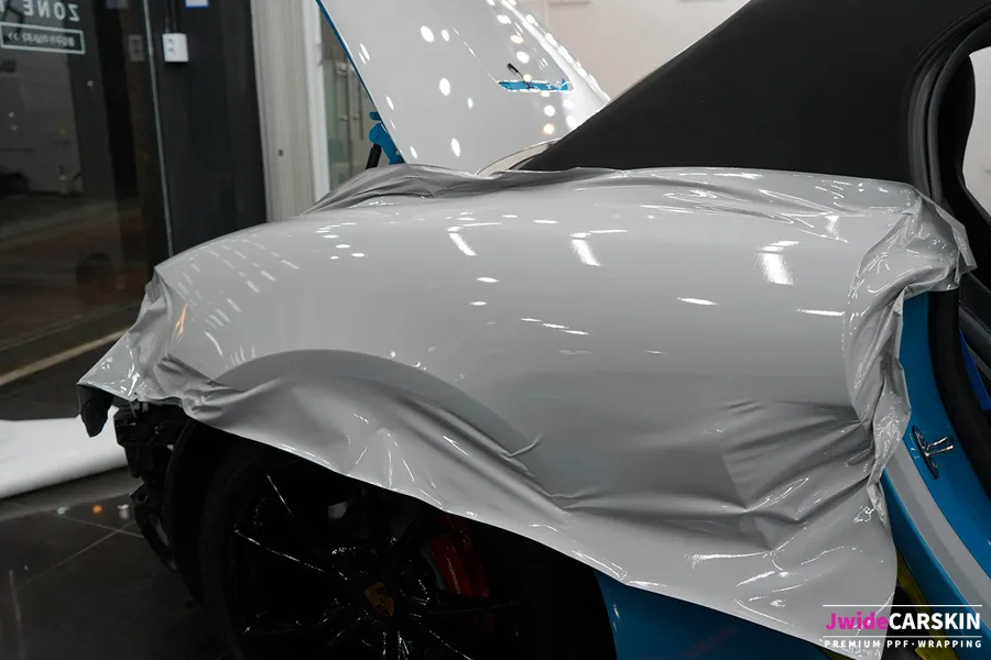 ポルシェ 718 ボクスター GTS カーラッピング事例｜費用目安・仕上がり 施工写真 3-2
