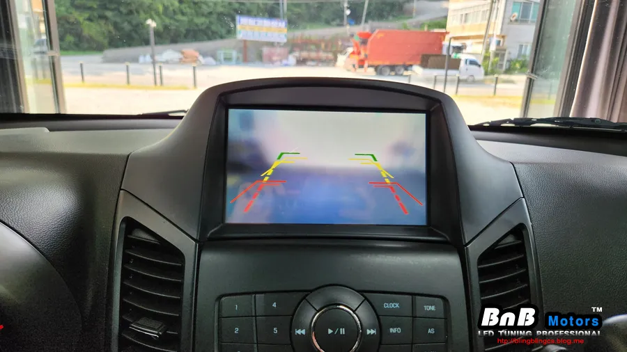 Chevrolet Orlando oem options - Chevrolet Orlando Rear Camera Upgrade Review — Clearer View photo 3