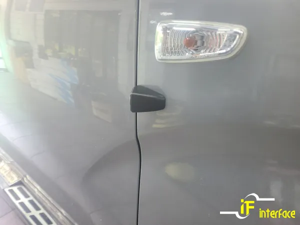 Hyundai Starex dash cam - Hyundai Starex Dash Cam Installation Review photo 4