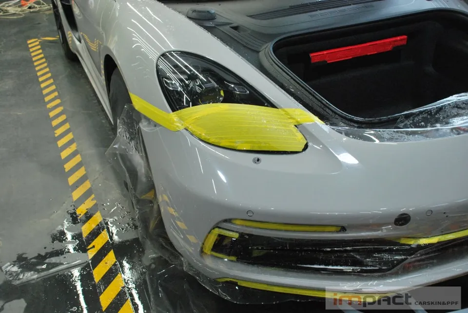 ポルシェ 718 Boxster GTS PPF施工事例|費用目安・仕上がり 施工写真 3-1